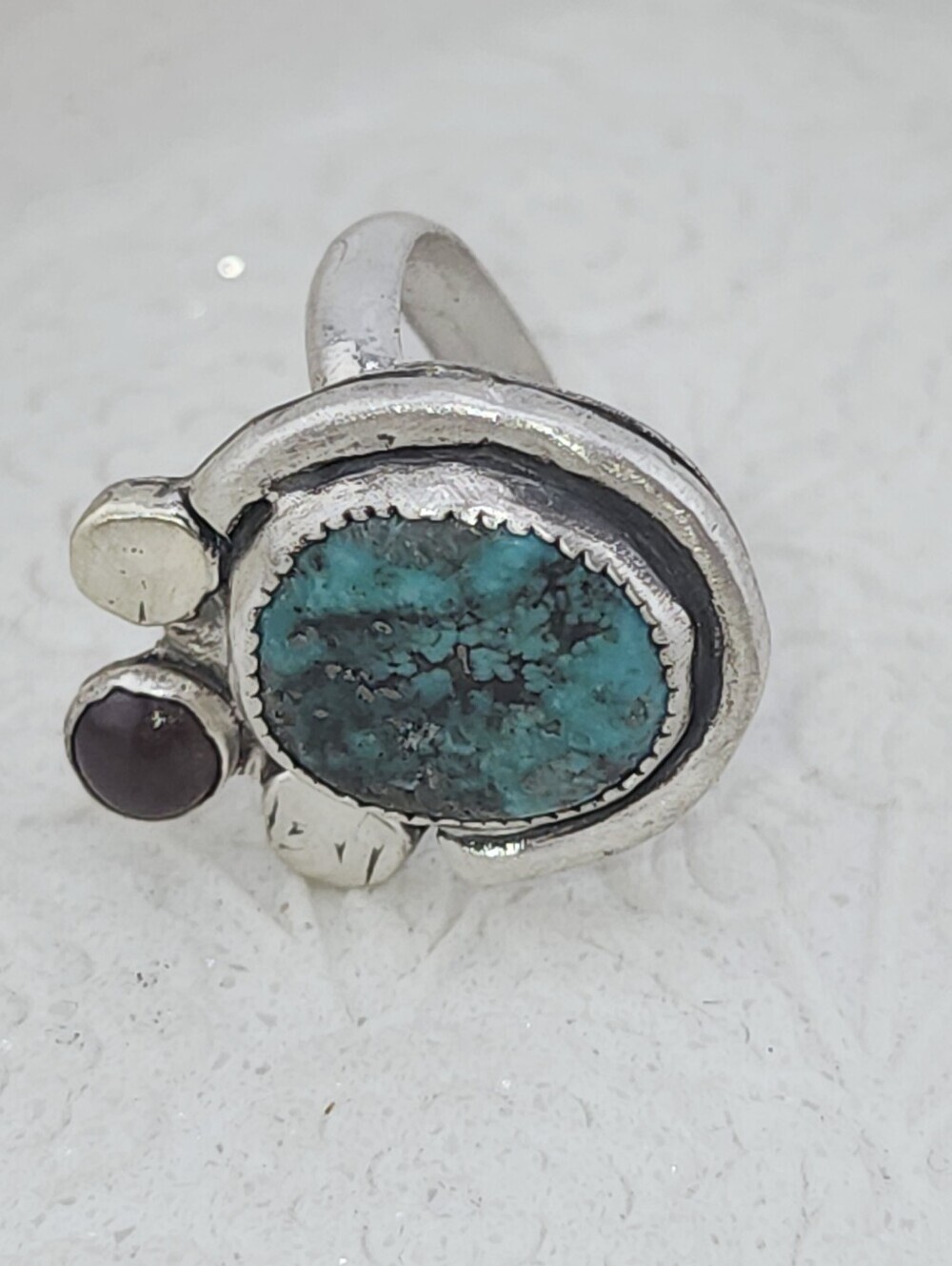 TURQUOISE & GARNET RING HANDMADE IN RECYCLED STERLING SILVER METAL Size 9 - Picture 15 of 15